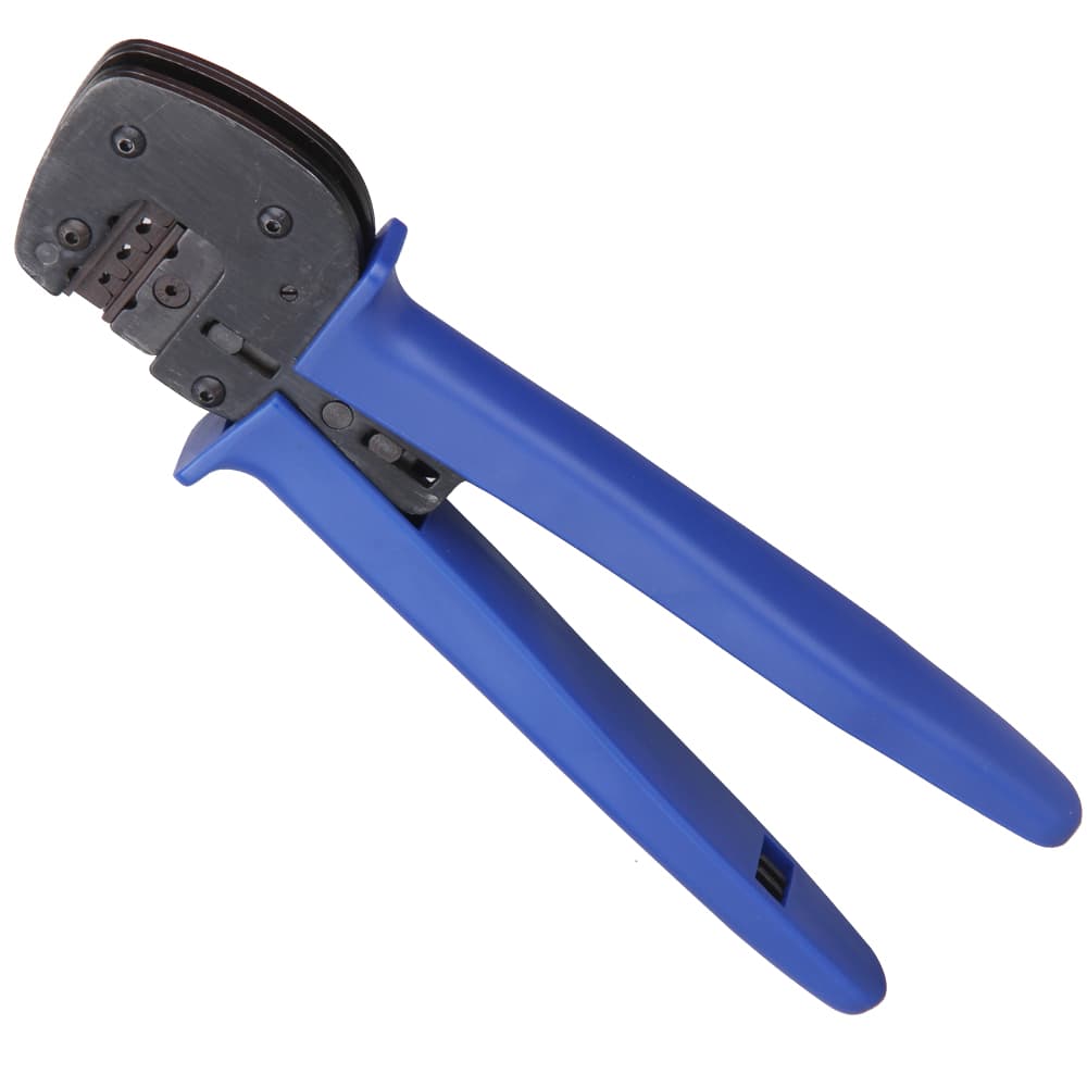 Sertisseur A-2546B fermé sur une broche MC4